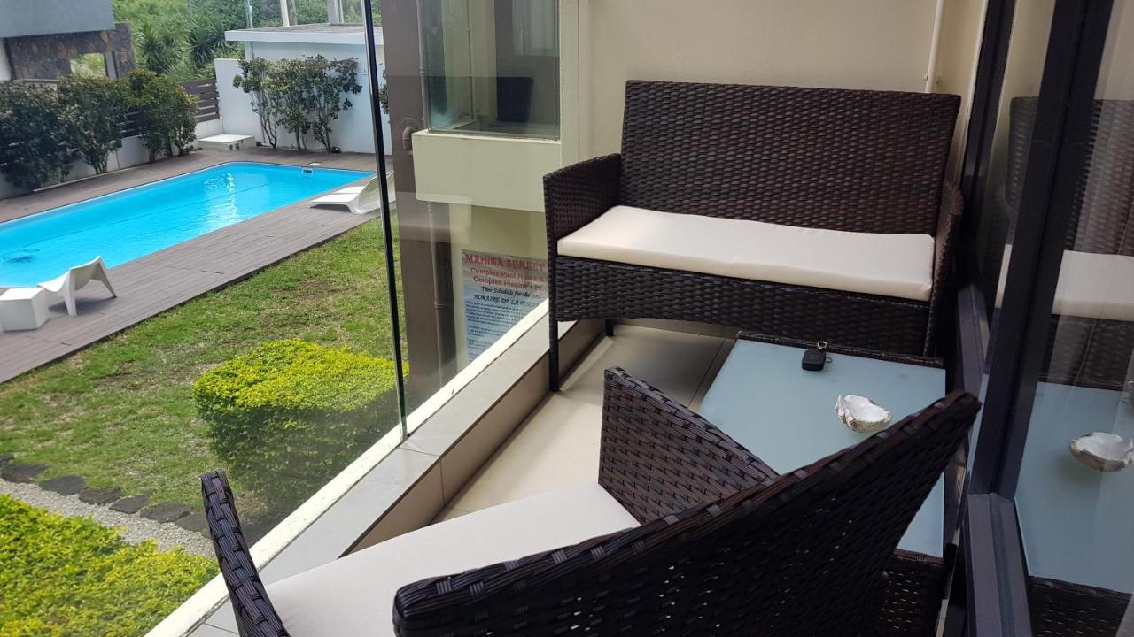 Mahina Sunset Heights Apartment Flic en Flac Ngoại thất bức ảnh