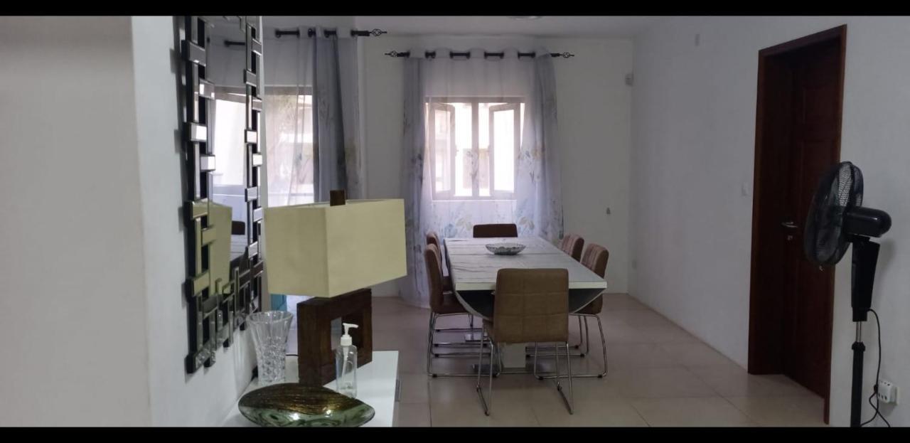 Mahina Sunset Heights Apartment Flic en Flac Ngoại thất bức ảnh