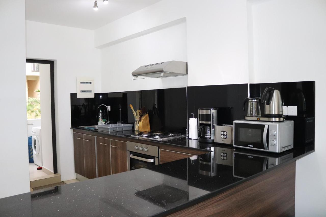 Mahina Sunset Heights Apartment Flic en Flac Ngoại thất bức ảnh