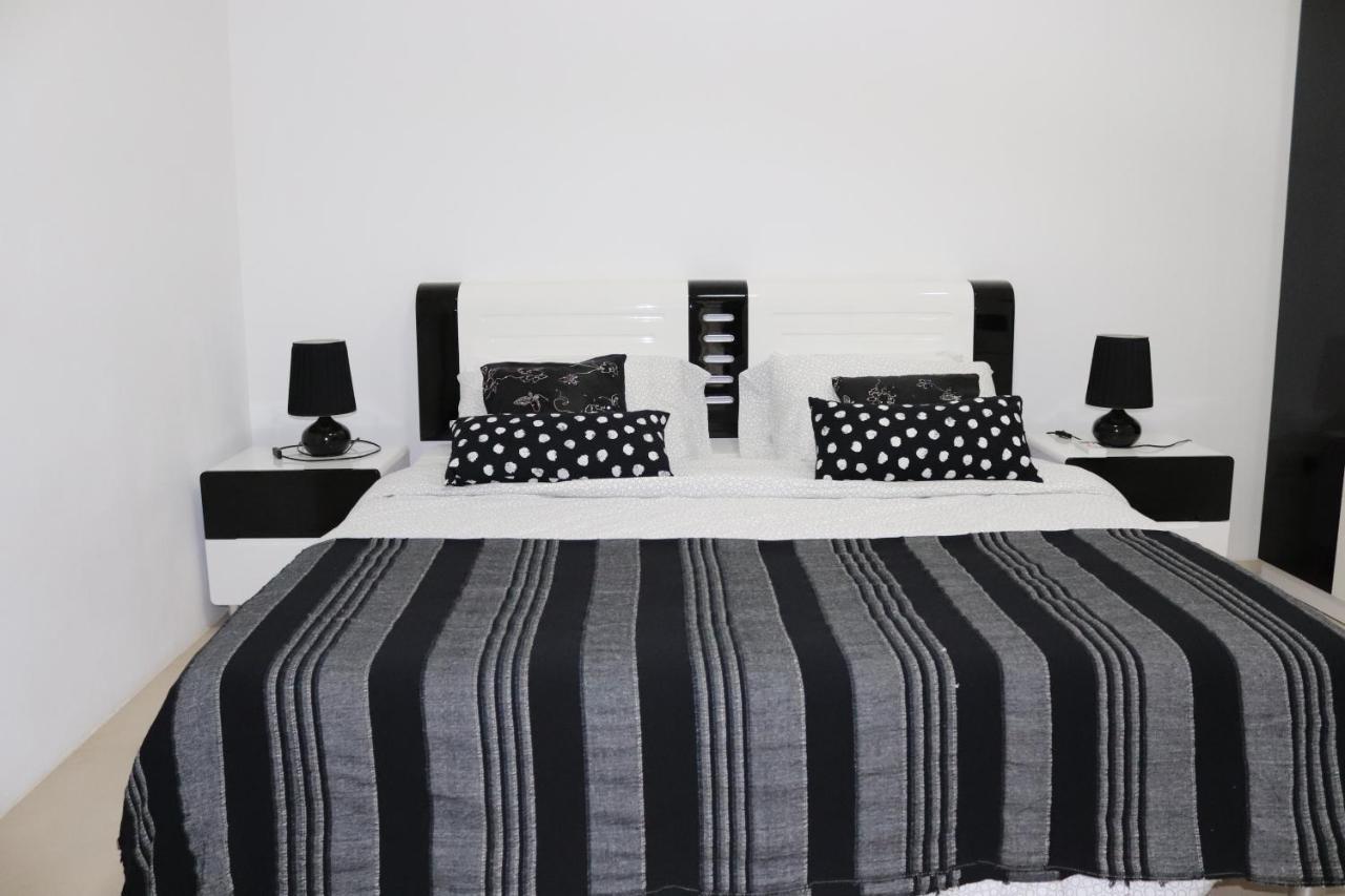 Mahina Sunset Heights Apartment Flic en Flac Ngoại thất bức ảnh